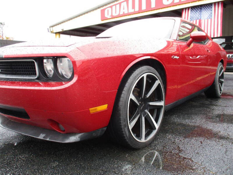 2010 Dodge Challenger SE