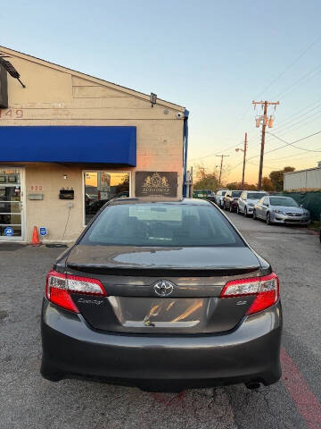 2012 Toyota Camry SE
