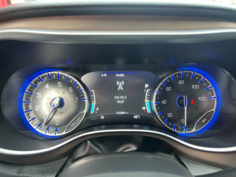 2017 Chrysler Pacifica Touring-L Plus