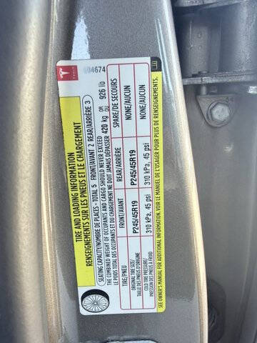 2015 Tesla Model S 70D