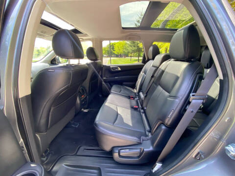 2020 Nissan Pathfinder Platinum