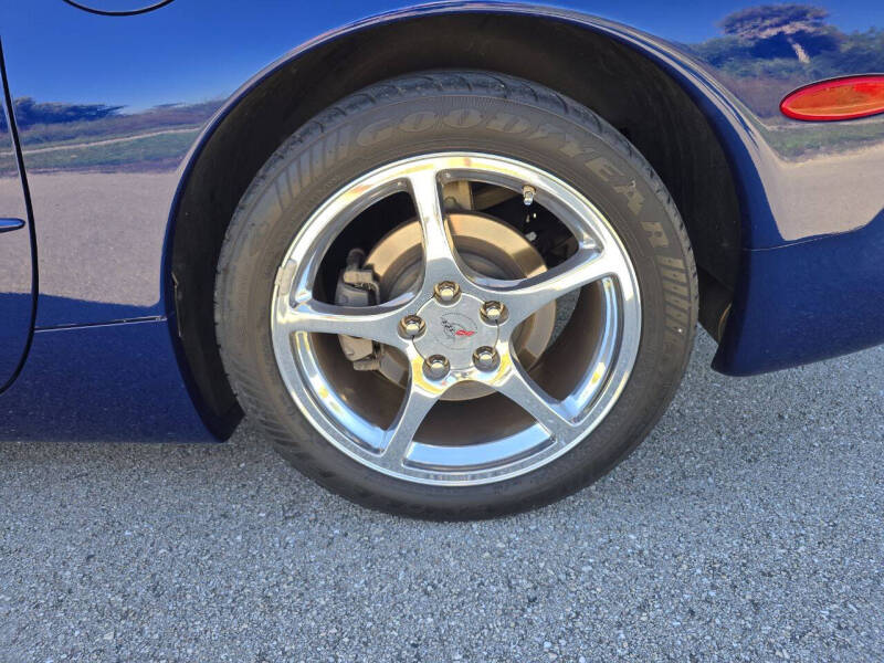 2004 Chevrolet Corvette