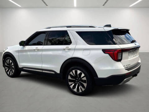 2025 Ford Explorer Platinum