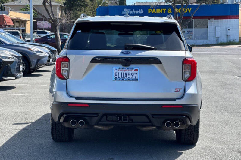 2020 Ford Explorer ST