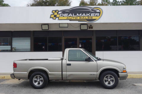 2000 Chevrolet S-10 LS