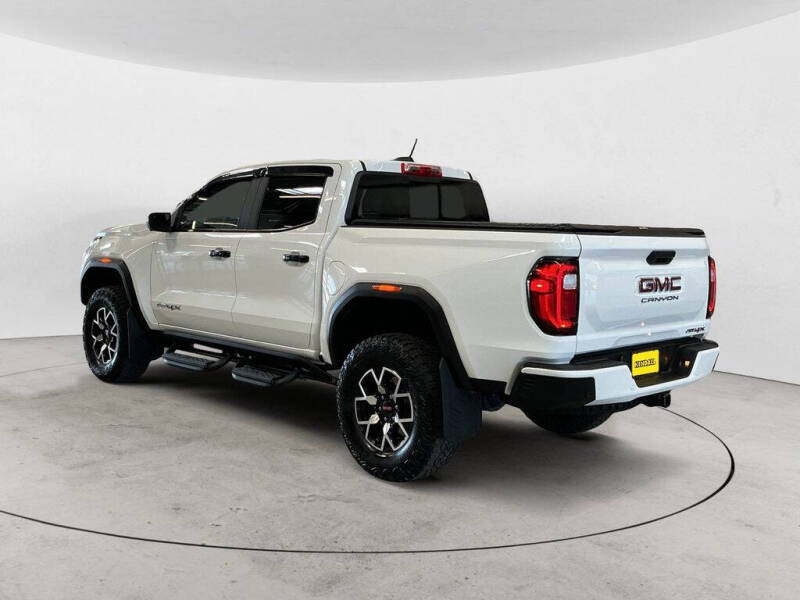 2024 GMC Canyon AT4X