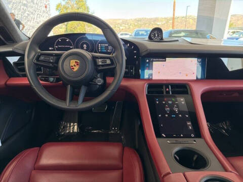 2020 Porsche Taycan Turbo