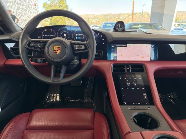 2020 Porsche Taycan Turbo