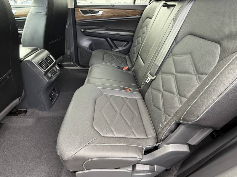 2026 Volkswagen Atlas SE