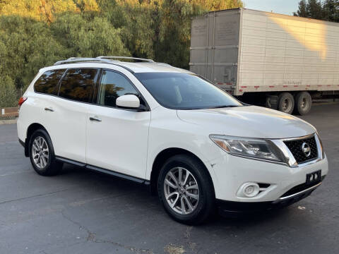 2016 Nissan Pathfinder S