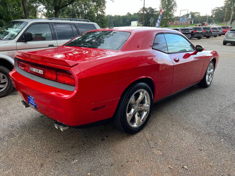 2014 Dodge Challenger SXT