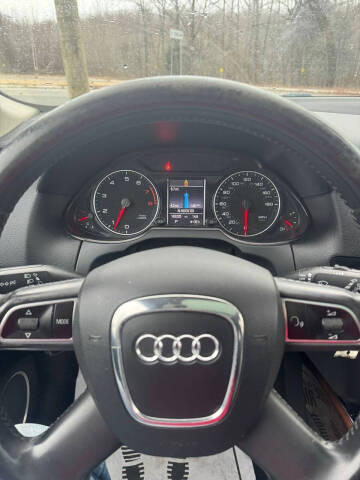 2012 Audi Q5 3.2 quattro Premium Plus