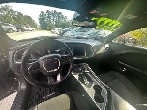 2019 Dodge Challenger SXT