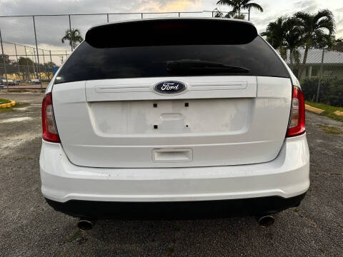 2014 Ford Edge SE