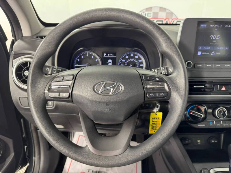 2022 Hyundai Kona SE