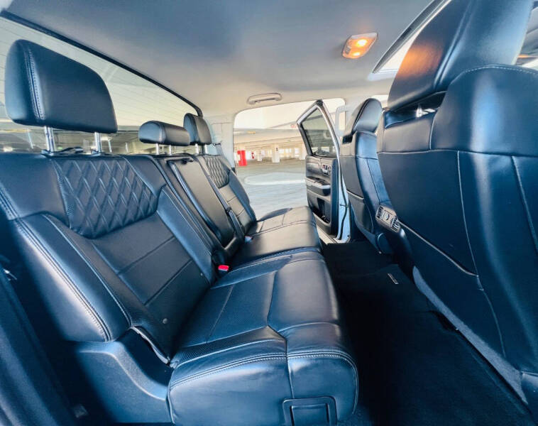 2015 Toyota Tundra Platinum