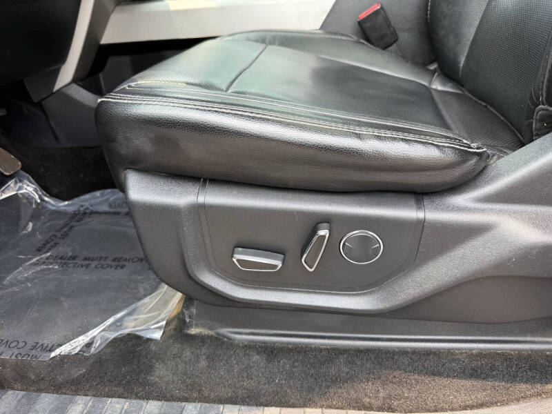 2017 Ford F-350 Super Duty Lariat