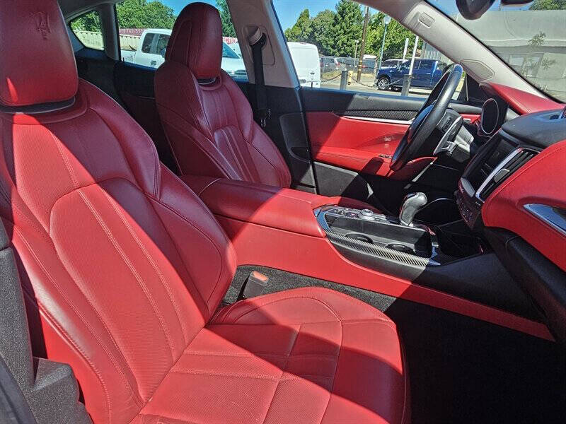 2017 Maserati Levante S