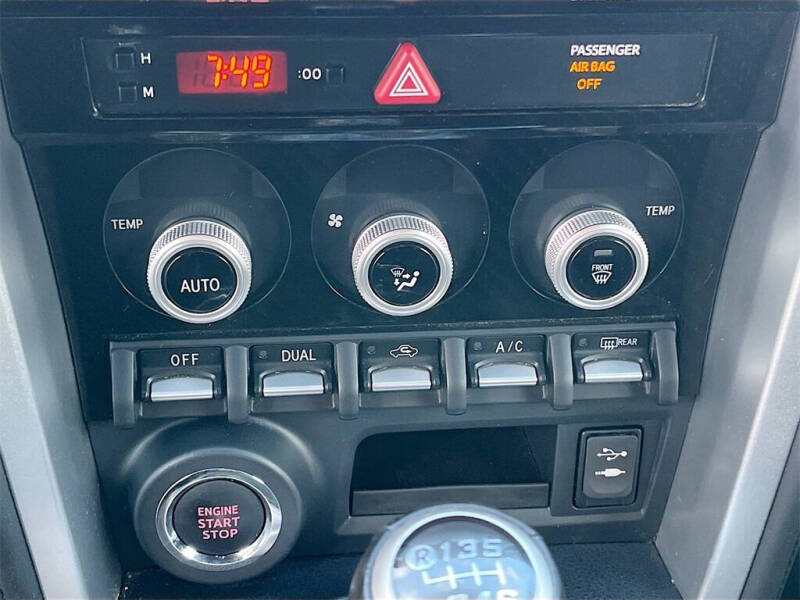 2017 Subaru BRZ Series.Yellow