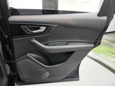 2017 Audi Q7 2.0T quattro Premium Plus