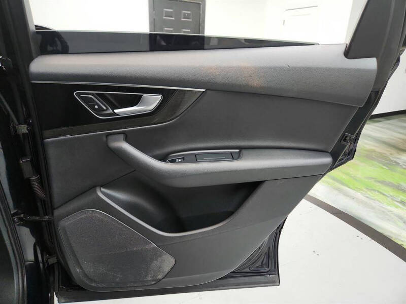 2017 Audi Q7 2.0T quattro Premium Plus