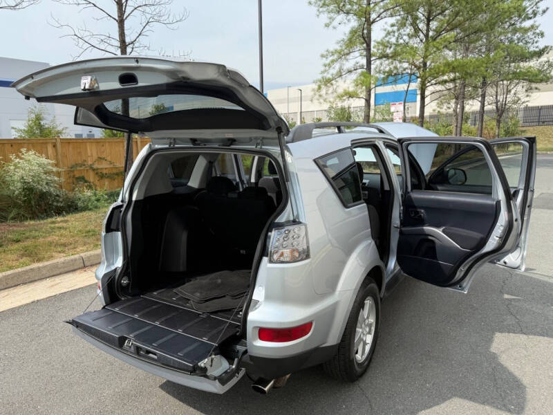 2010 Mitsubishi Outlander ES