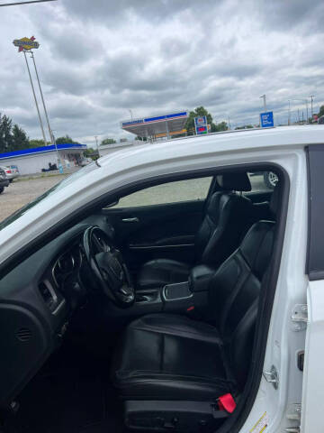 2019 Dodge Charger SXT