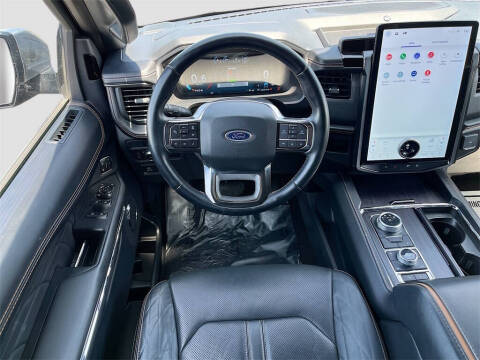 2022 Ford Expedition Platinum