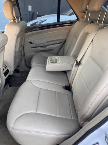 2010 Mercedes-Benz M-Class ML 350