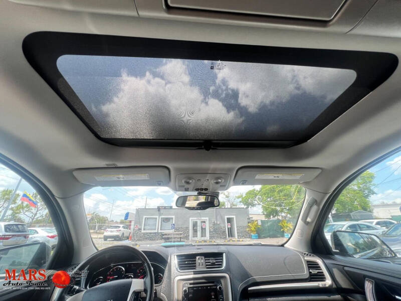 2014 GMC Acadia Denali