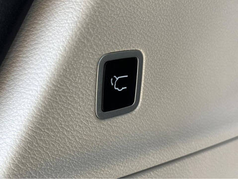 2022 Chrysler Pacifica Hybrid Limited