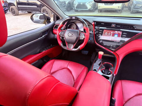 2020 Toyota Camry XSE