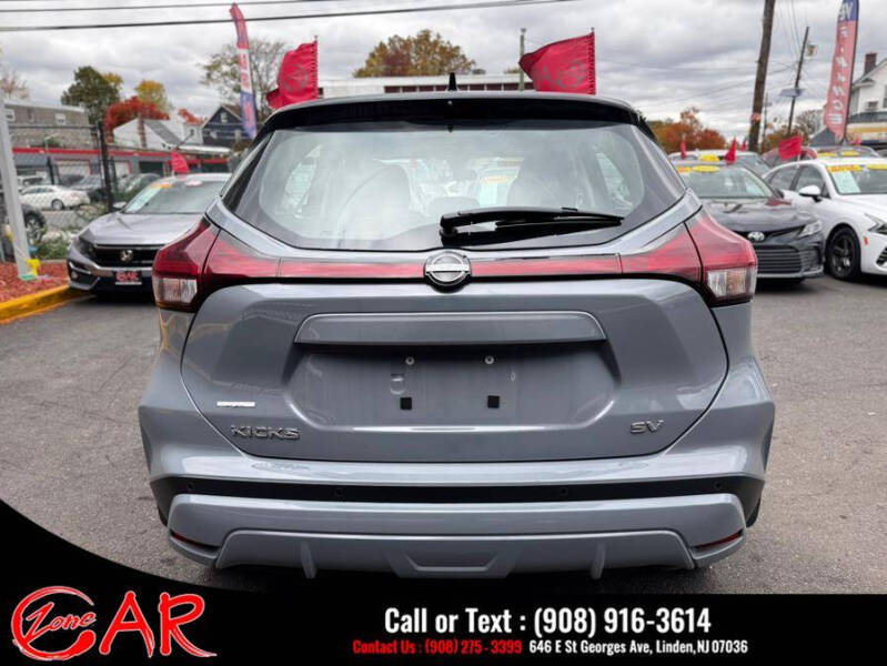 2023 Nissan Kicks SV