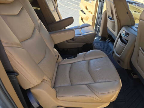 2019 Cadillac Escalade ESV Platinum