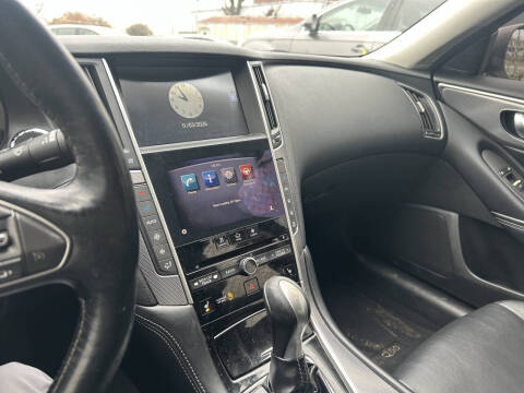 2014 Infiniti Q50 Premium