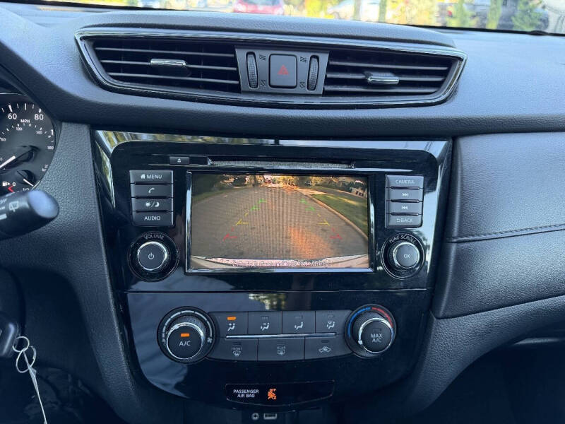 2018 Nissan Rogue S