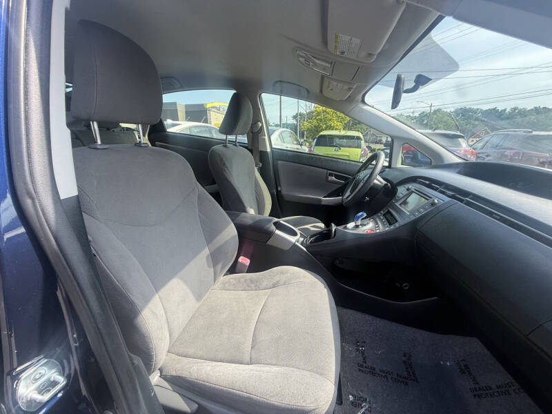 2013 Toyota Prius Two