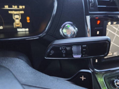 2019 Lincoln Continental Select