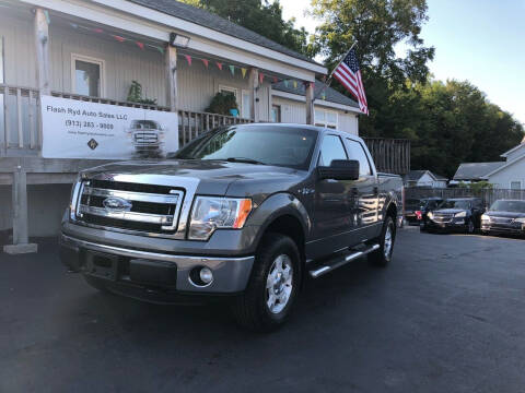 2013 Ford F-150 for sale at Flash Ryd Auto Sales in Kansas City KS