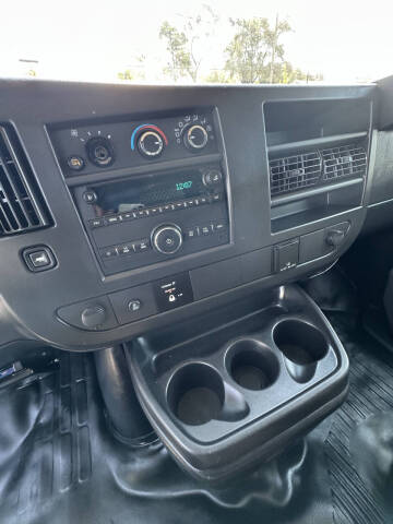 2021 Chevrolet Express 2500