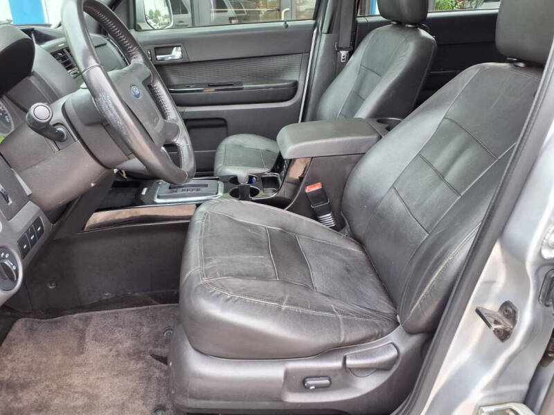2011 Ford Escape Limited