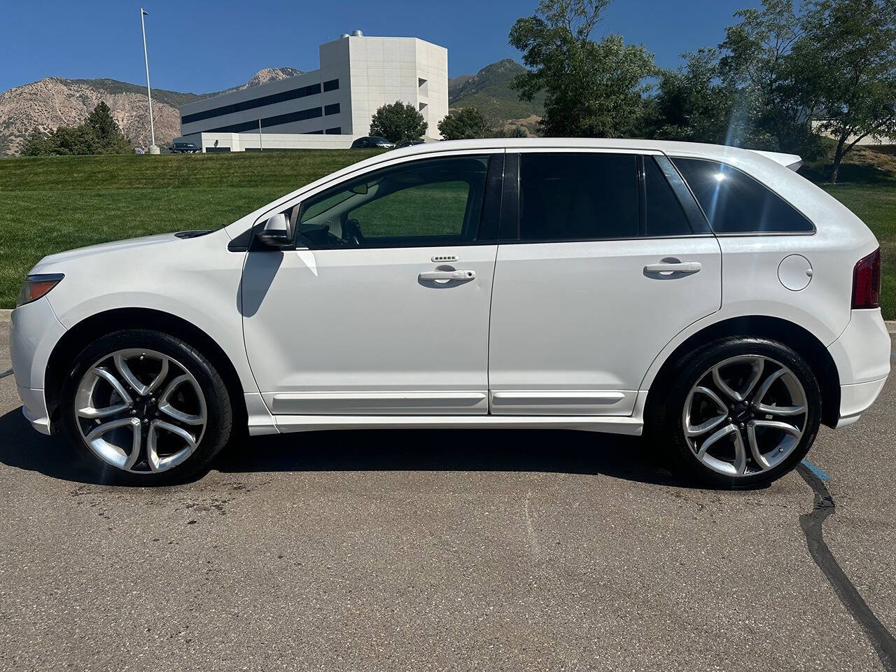 2014 Ford Edge for sale at DRIVE N BUY AUTO SALES in OGDEN, UT