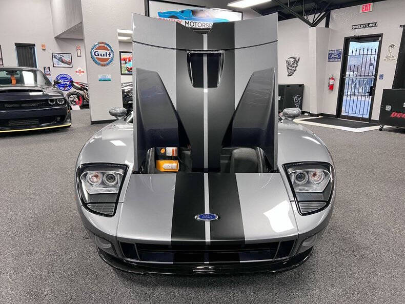 2006 Ford GT