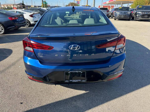 2020 Hyundai Elantra