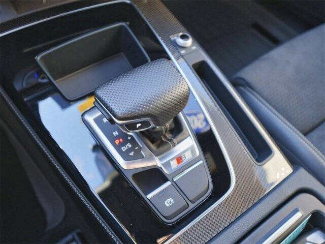 2022 Audi SQ5 3.0T quattro Premium Plus