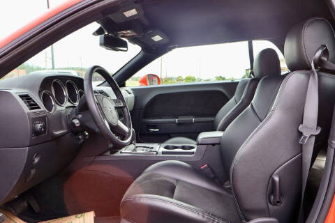 2008 Dodge Challenger SRT8