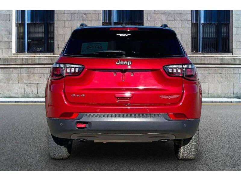 2025 Jeep Compass Trailhawk