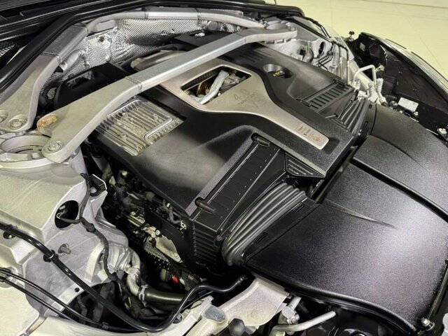 2021 Aston Martin DBX