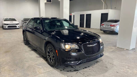 2018 Chrysler 300 S