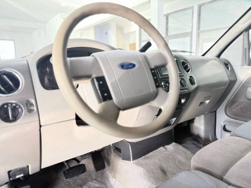 2004 Ford F-150